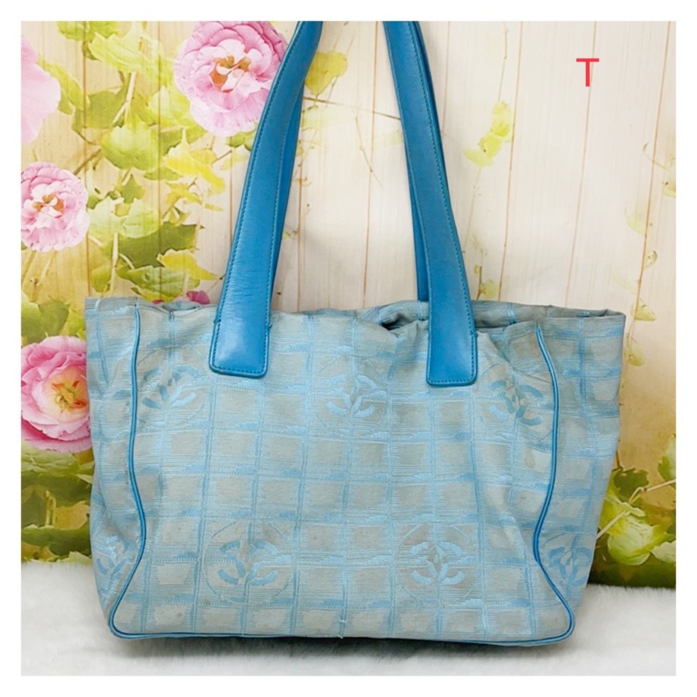 Authentic Chanel Tote Bag